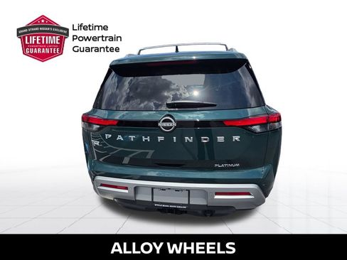 Certified 2025 Nissan Pathfinder Platinum w/ Cargo Package FWD image 10