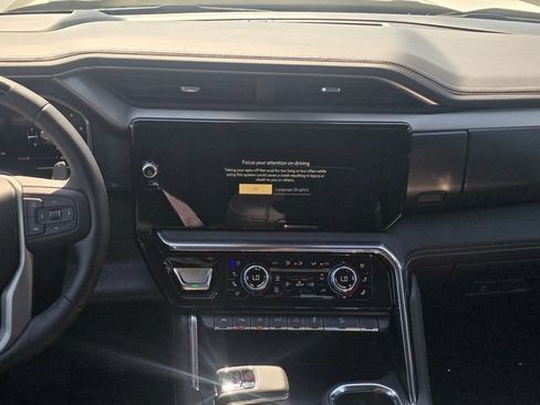 New 2026 GMC Sierra 1500 Denali AWD/4WD image 14