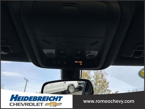 Used 2019 Chevrolet Blazer RS w/ Sun and Wheels Package image 35