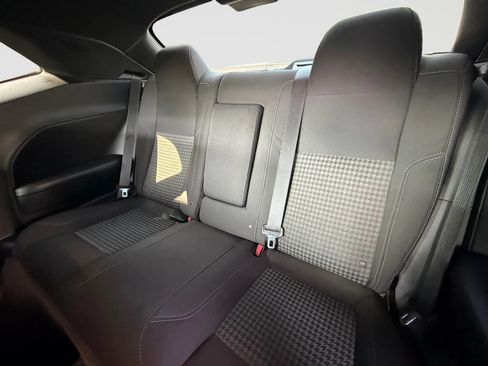 Used 2018 Dodge Challenger R/T RWD image 14