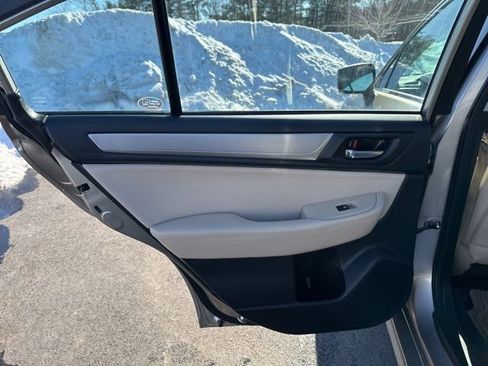 Used 2015 Subaru Legacy 2.5i Premium image 16