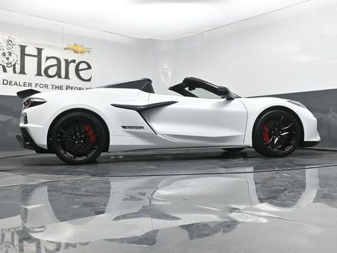 Used 2027 Chevrolet Corvette Grand Sport w/ Stealth Interior Trim Package RWD image 53