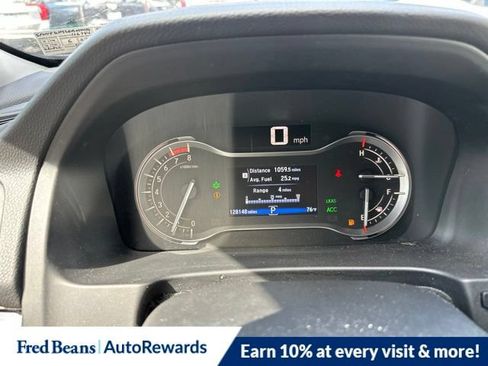 Used 2016 Honda Pilot Touring image 10