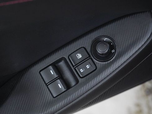 Used 2019 MAZDA MX-5 Miata Grand Touring RWD image 13
