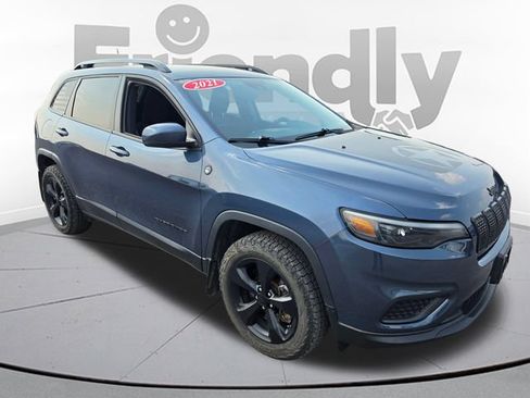 Used 2021 Jeep Cherokee Latitude AWD/4WD image 3
