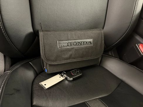 Used 2023 Honda Pilot Touring image 44