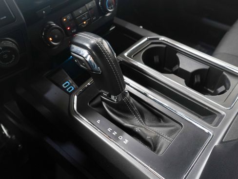 Used 2018 Ford F150 XLT w/ Equipment Group 302A Luxury image 28