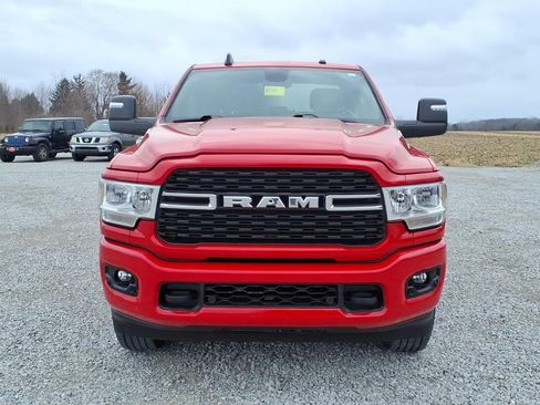 Used 2024 RAM 2500 Big Horn w/ Sport Appearance Package image 3