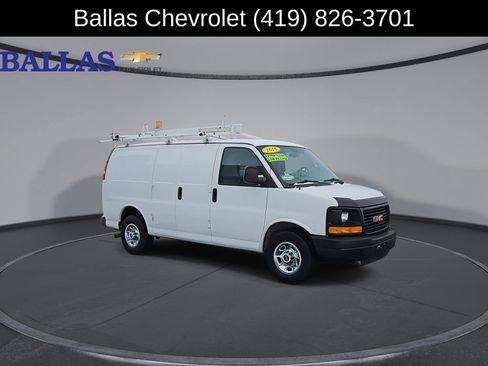 Certified 2016 GMC Savana 2500 image 2
