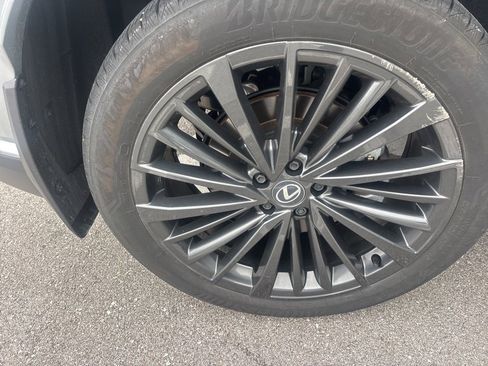 Used 2025 Lexus RX 350 Premium w/ Convenience Package image 9