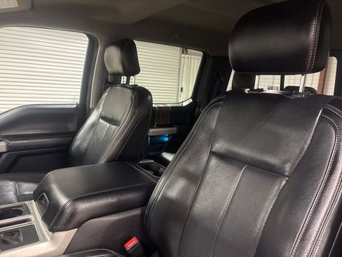 Used 2020 Ford F150 Lariat image 18