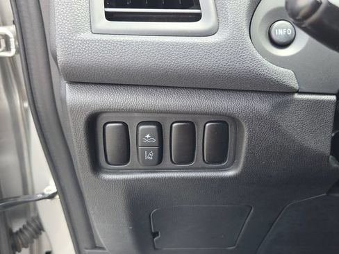 Used 2021 Mitsubishi Outlander Sport ES FWD image 25