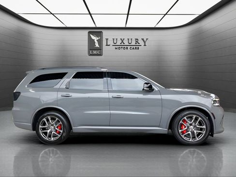 Used 2023 Dodge Durango R/T AWD/4WD image 9