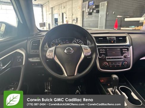 Used 2017 Nissan Altima 2.5 S w/ Power Driver Seat Package FWD image 30