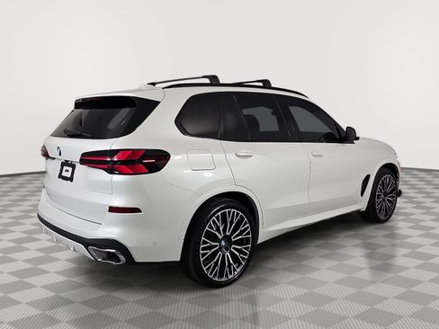 Used 2025 BMW X5 sDrive40i w/ M Sport Package RWD image 8