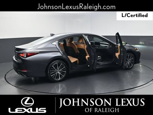 Certified 2025 Lexus ES 350 w/ Premium Package FWD image 32