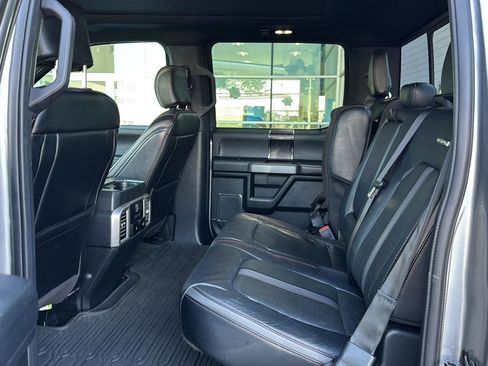 Used 2020 Ford F150 Platinum w/ Equipment Group 701A Luxury image 9