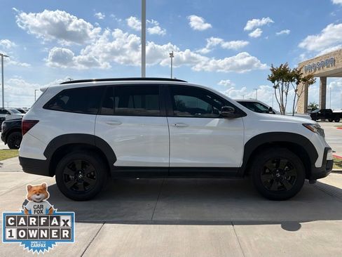 Used 2022 Honda Pilot TrailSport image 19