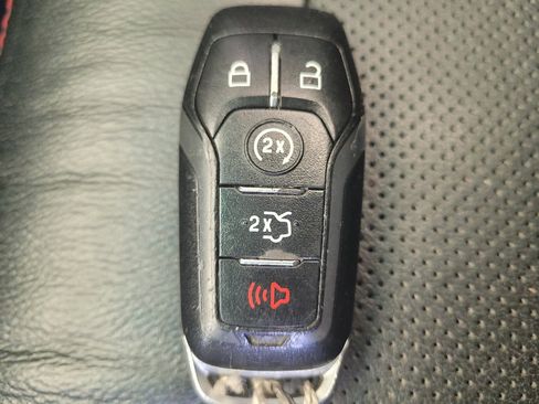 Used 2017 Ford Explorer Sport w/ Equipment Group 401A AWD/4WD image 32