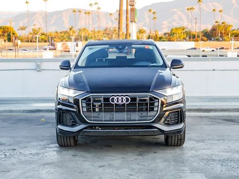 Used 2023 Audi Q8 Premium w/ Convenience Package image 3