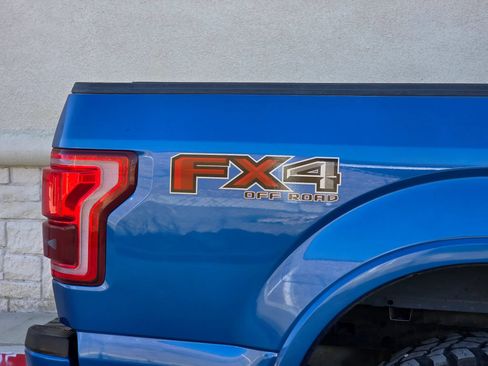 Used 2015 Ford F150 Lariat image 28