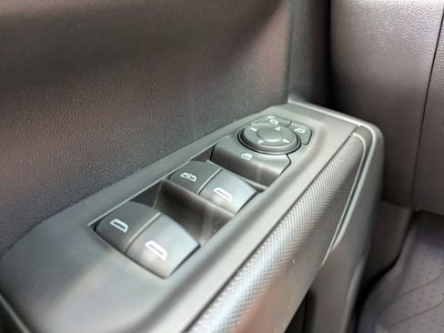 Used 2024 Chevrolet Silverado 1500 Custom AWD/4WD image 24