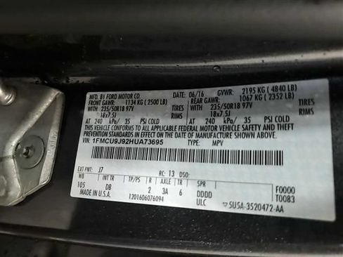 Used 2017 Ford Escape Titanium AWD/4WD image 9