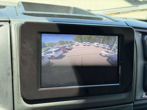 Used 2026 RAM ProMaster 2500 w/ Convenience Group FWD image 32