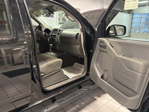 Used 2019 Nissan Frontier SV w/ Value Truck Package image 28