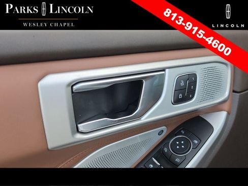 Used 2024 Ford Explorer King Ranch w/ Technology Package RWD image 18