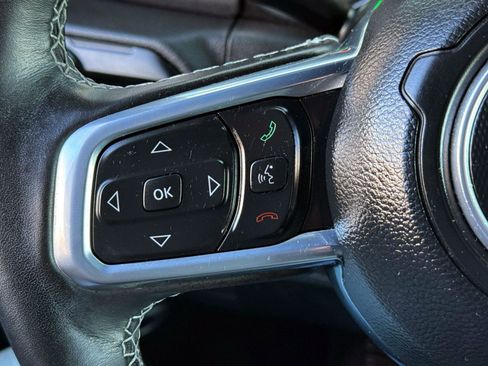 Used 2023 Jeep Wrangler Unlimited Sahara w/ Cold Weather Group image 20