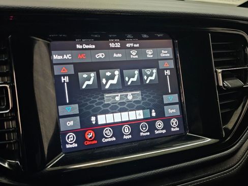 Used 2022 Dodge Durango GT image 28