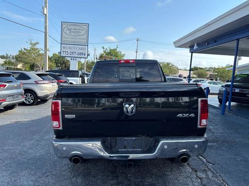 Used 2018 RAM 1500 Laramie AWD/4WD image 4
