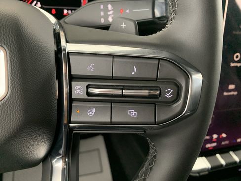 New 2026 GMC Yukon Elevation image 22