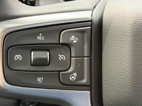Used 2025 Chevrolet Silverado 1500 RST AWD/4WD image 30