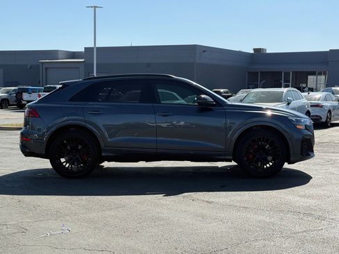 New 2026 Audi SQ8 Premium Plus image 8