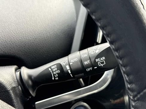 Used 2018 Toyota Prius Four Touring image 25