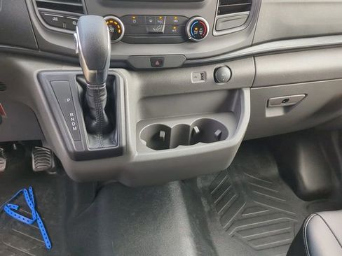 New 2025 Ford Transit 250 Low Roof image 17