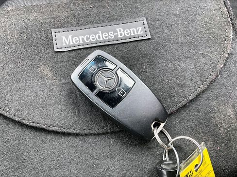 Used 2025 Mercedes-Benz Sprinter 2500 image 15