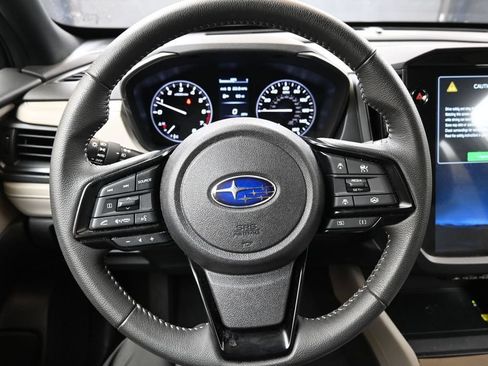 Used 2025 Subaru Forester Premium AWD/4WD image 25