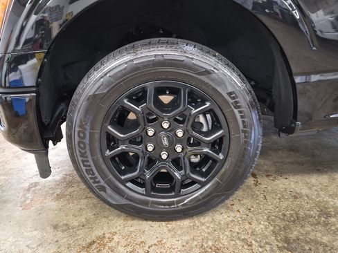 Used 2025 Ford F150 STX RWD image 9