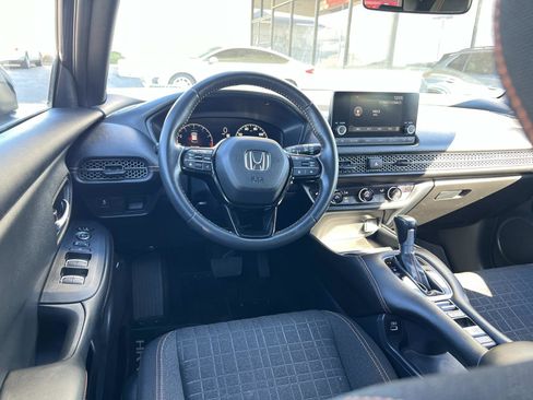 Certified 2023 Honda HR-V Sport image 7