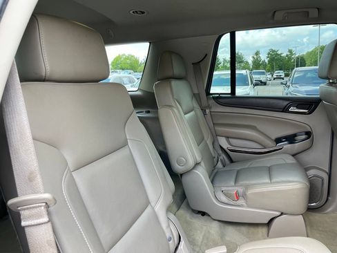 Used 2016 GMC Yukon SLT RWD image 36