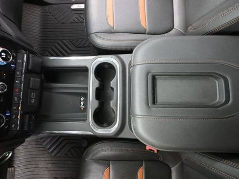 Used 2020 GMC Sierra 1500 AT4 w/ AT4 Premium Package AWD/4WD image 43