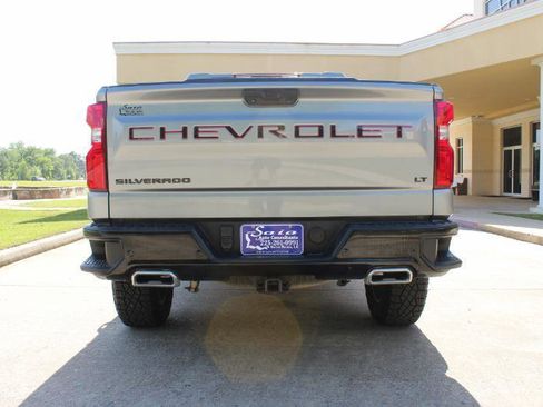 Used 2023 Chevrolet Silverado 1500 LT Trail Boss w/ Convenience Package II AWD/4WD image 15