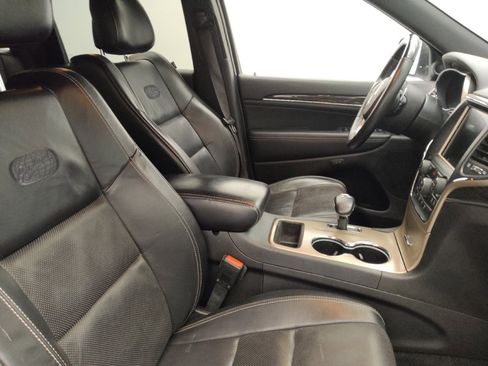 Used 2014 Jeep Grand Cherokee Overland w/ Advanced Technology Group image 21