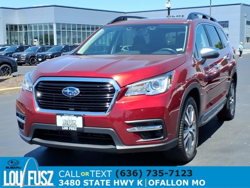Used 2019 Subaru Ascent Touring AWD/4WD image 2
