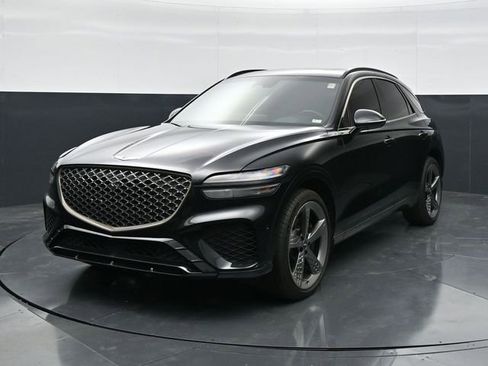 Used 2023 Genesis GV70 3.5T Sport w/ Sport Prestige Package AWD/4WD image 5