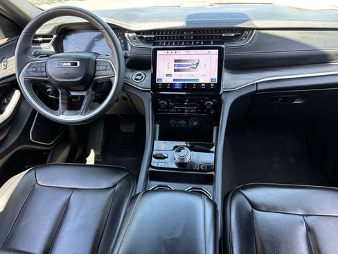 Used 2024 Jeep Grand Cherokee Limited 4xe AWD/4WD image 15