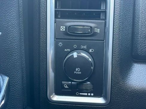 Used 2022 RAM 1500 Classic Warlock w/ Ceramic Gray Warlock Package image 48